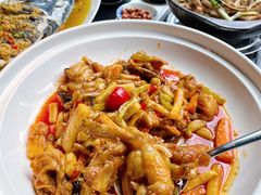 -凤凰湘语·平价海鲜餐厅(浦东旗舰店)