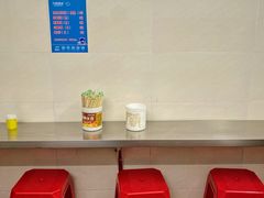-梁阿婆廿年老牌扣肉糯米饭