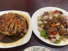 -余杨鸭鸭餐厅
