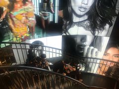 -Victoria's Secret(杭州湖滨银泰in77店)