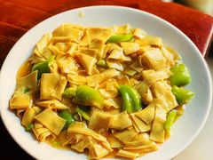 -东北菜冰城一家人