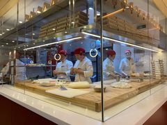 面包甜点陈列柜-客临百思德·东北特色馆(龙湖时代天街店)