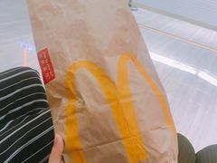 -麦当劳(杭州西湖银泰百货店)