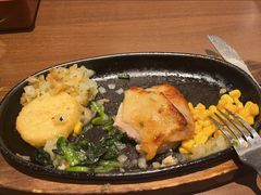 蒜香鸡排-萨莉亚意式餐厅(大宁音乐广场店)