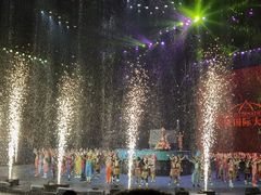 -广州长隆国际大马戏