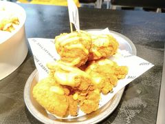 -W COLLECTIVE  DESSERT SHOP
