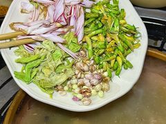 -阿山卓·野生菌火锅·纳西火塘烤肉