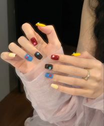 -H12 STAR日式美甲美睫专门店