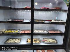 自助取餐区-老字号.雅克白族石板烧十年老店(大理古城店)