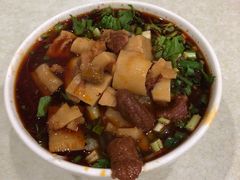 -胡成记口蘑龙眼包子(盐道街店)