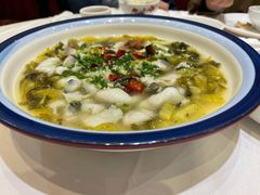 酸菜青柠鱼片-阿锋鲍鱼酒家美食汇(华安店)