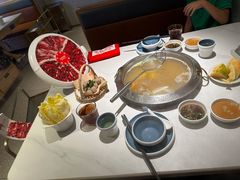 牛骨原汤锅-左庭右院鲜牛肉火锅(新梅广场店)