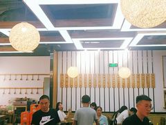 大堂-河洛王三米皮(泉舜购物中心店)