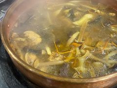 -阿山卓·野生菌火锅·纳西火塘烤肉