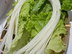-王奋斗贵州酸汤牛肉火锅