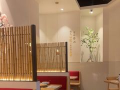 卡座-蜜桃餐厅·伴山(绿宝广场店)