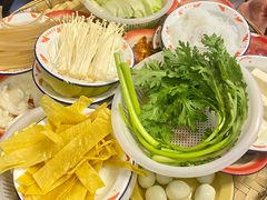 -文立新·秤盘麻辣烫(天通苑店)