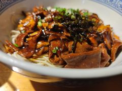 蛤蜊猪肝面-沪西老弄堂面馆(定西路店)