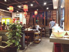 大堂-亿诣蝎府炸酱面羊蝎子火锅(酷车小镇店)