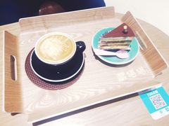 -藏猫猫咖啡主题馆(中央大道店)