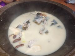 -咕嘟草帽鱼·牛奶一样的鲜鱼汤(包河万达广场创始店)