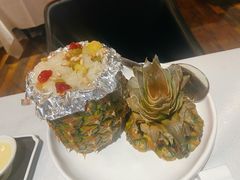 松子果仁菠萝饭-龙猫意杯花园餐厅(芙蓉湖店)