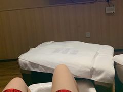 -新盈光·云会所(百丈东路店)
