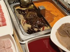 -海底捞火锅(旭辉MALL店)