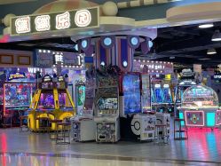 -蹦蹦乐园(南桥百联店)