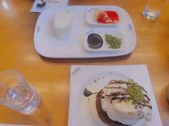 -MADO冰淇淋咖啡馆(淘金店)