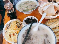 -刘记羊汤·烧饼夹肘子