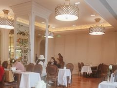 -Angelina安吉丽娜(恒隆广场店)