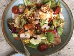 虾仁牛油果沙拉-RAC BAR(安福路店)