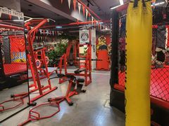-KingBull私教健身&格斗订制(龙井商业中心店)