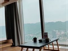 -闲隅江景艺术酒店(解放碑洪崖洞总店)