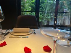 -弦月窗LUNETTE BY AMANDA(复兴路店)