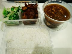 -金枝玉叶上海人家食府(三里河店)