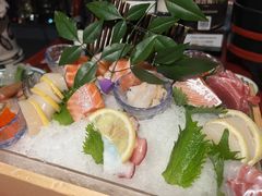 -万岛日本料理铁板烧(梅赛德斯奔驰店)