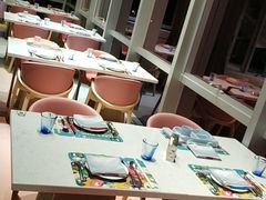 -水桶王国主题餐厅·聚会·生日派对·亲子活动·家庭套餐(亚龙湾希尔顿店)