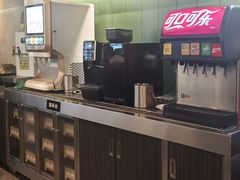 -萨莉亚意式餐厅(大宁音乐广场店)