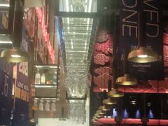 -FOUR PLAY BAR