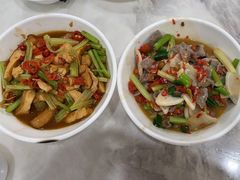 酸辣牛肉-红色湘菜馆(春风店)