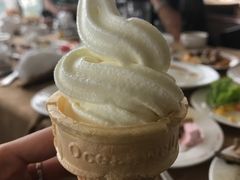 -汇泉王朝大饭店-旋转餐厅(南海路店)