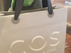 -COS(月星环球港店)