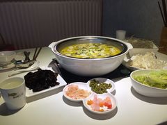 -酸婆娘重庆菜(紫竹路店)
