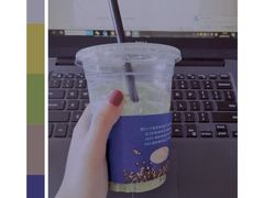 -URBAN REVIVO(北京斯普瑞斯奥特莱斯店)