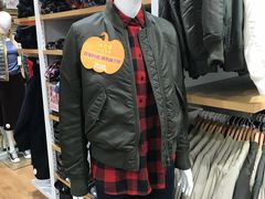 -优衣库(上海虹口龙之梦店)