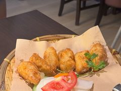 -大头虾越式风味餐厅(光明广场店)