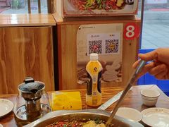 -乡土特色.冷锅鱼.牦牛肉汤锅