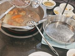 -牛一煲美食(江高店)